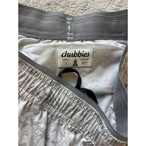 NWOT CHUBBIES in gray static, small $68 C25 - Picture 4 of 10